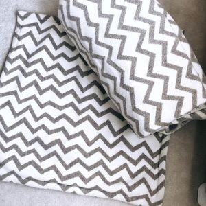 ROOM & BOARD WASHABLE CHEVRON BLANKET & EURO CASE